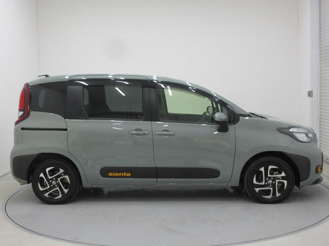 Toyota SIENTA 2024