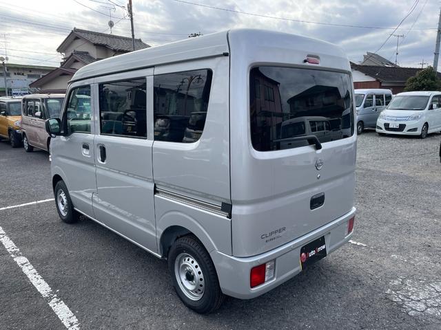 Nissan NV100 Clipper Van 2025
