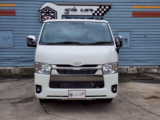 Toyota HIACE VAN 2026