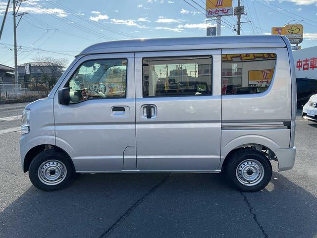 Mitsubishi MINICAB VAN 2025