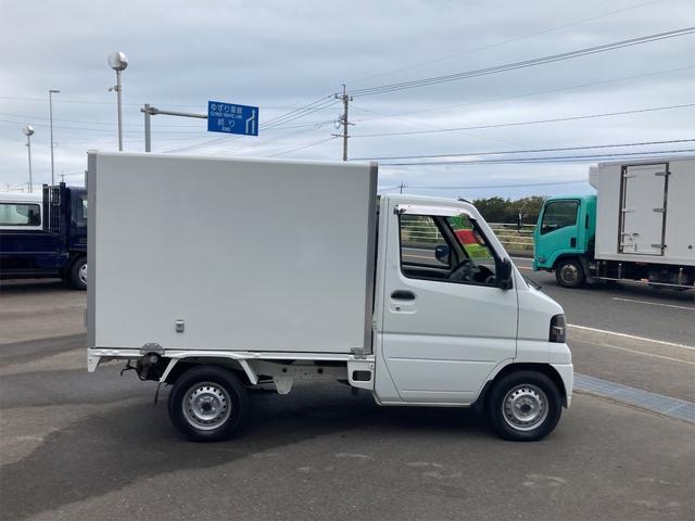 Mitsubishi MINICAB TRUCK 2006