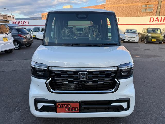 Honda N-BOX CUSTOM 2025