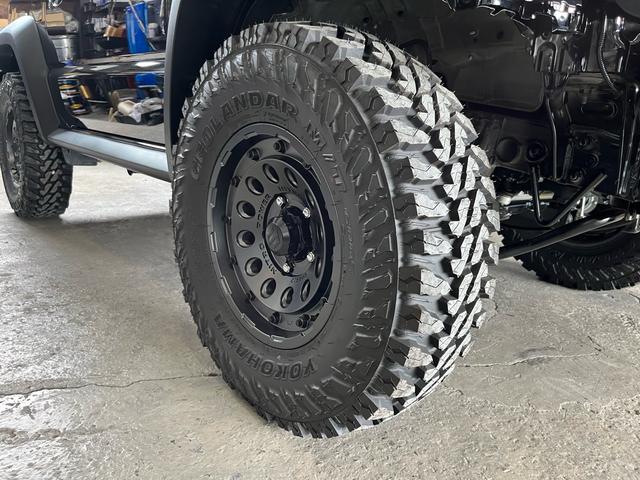 Suzuki JIMNY SIERRA 2025