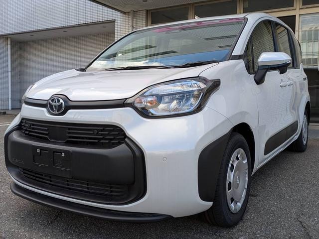 Toyota SIENTA 2025