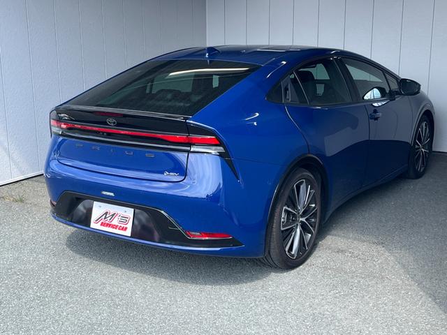 Toyota PRIUS 2023
