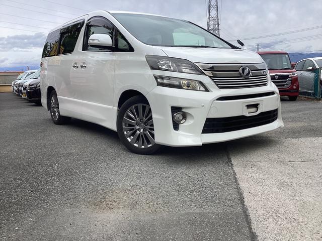 Toyota VELLFIRE 2012