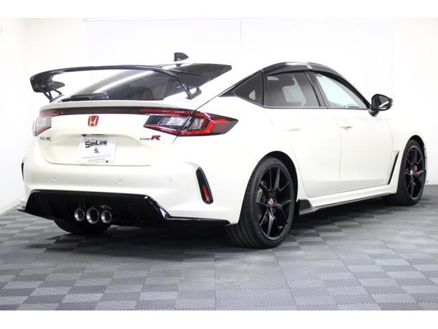 Honda CIVIC 2025