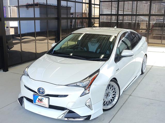 Toyota PRIUS 2018