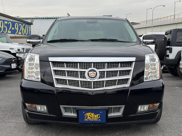Cadillac CADILLAC ESCALADE 2012