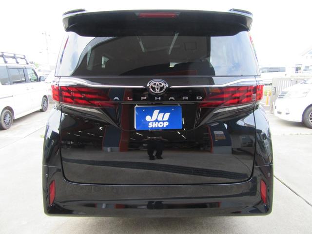 Toyota ALPHARD 2024