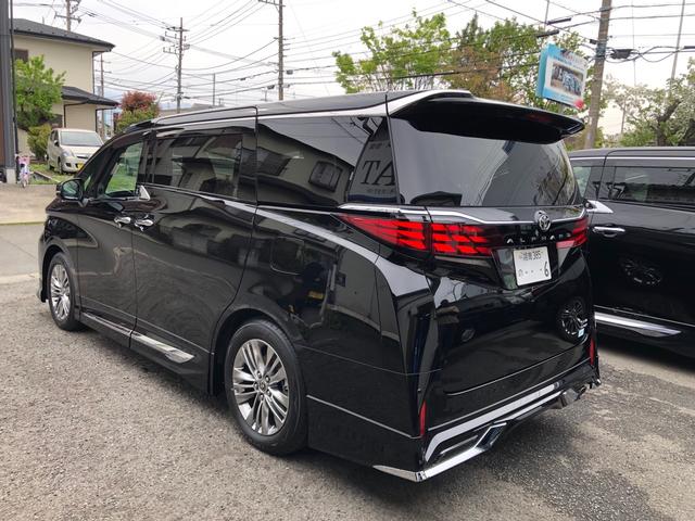 Toyota ALPHARD 2026