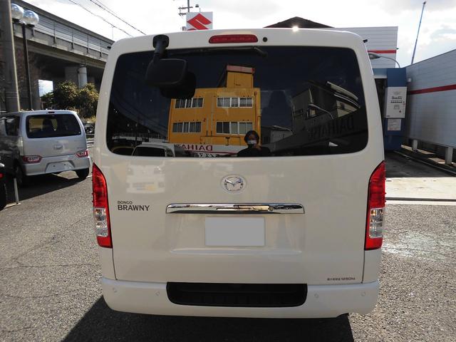 Mazda BRAWNY VAN 2025