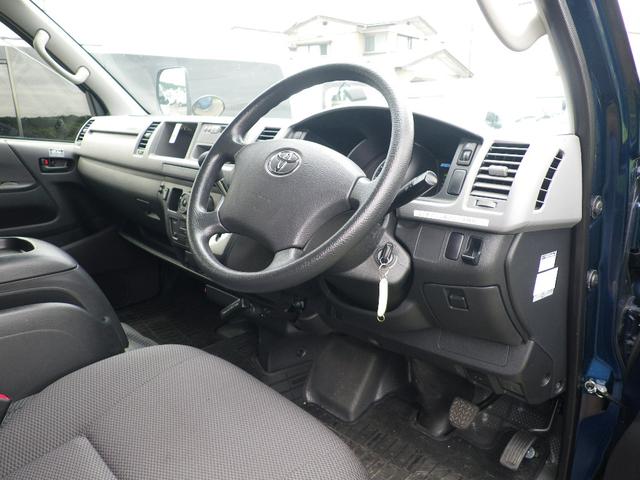 Toyota HIACE WAGON 2012