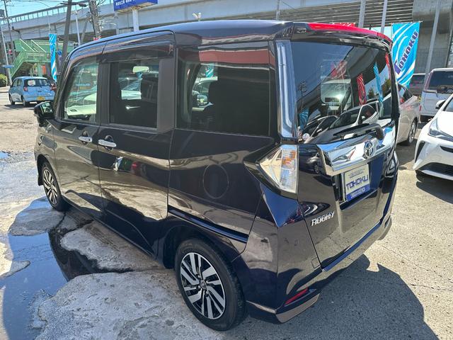 Toyota ROOMY 2022