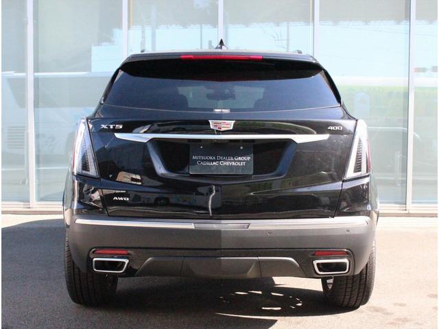 Cadillac CADILLAC XT5 2025