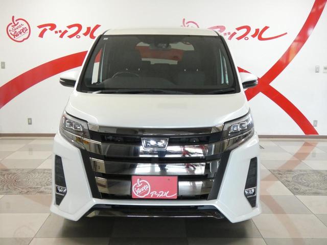 Toyota NOAH 2018