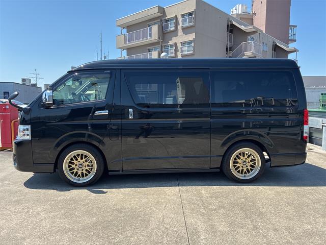Toyota HIACE WAGON 2023