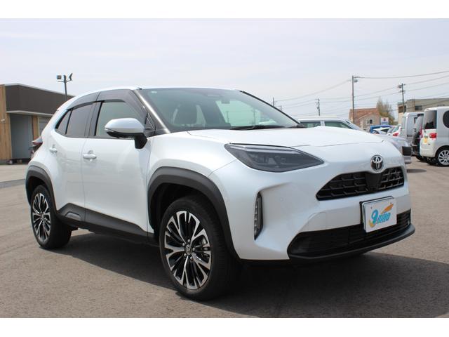 Toyota YARIS CROSS 2025