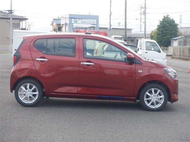 Daihatsu MIRA E:S 2025