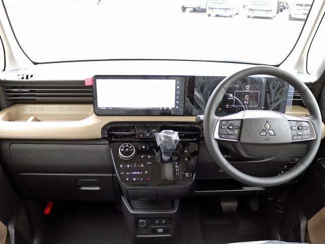Mitsubishi DELICA MINI 2026