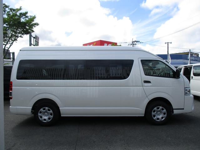 Toyota HIACE VAN 2025