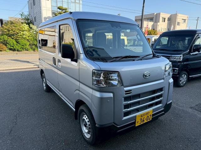 Daihatsu HIJET CARGO 2025