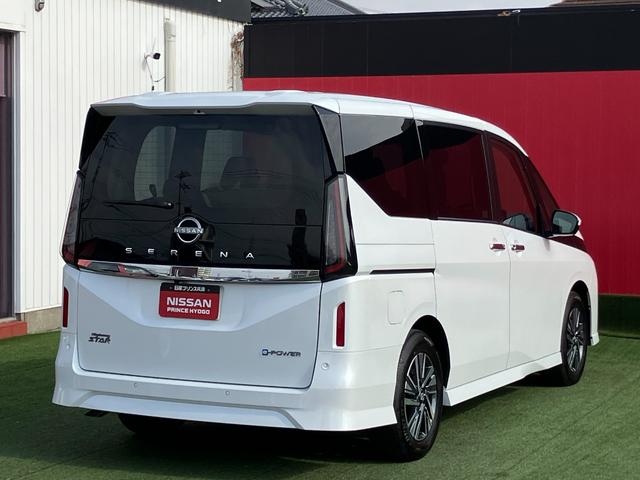 Nissan SERENA 2025