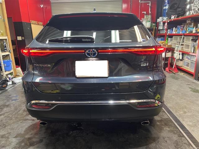 Toyota HARRIER HYBRID 2023