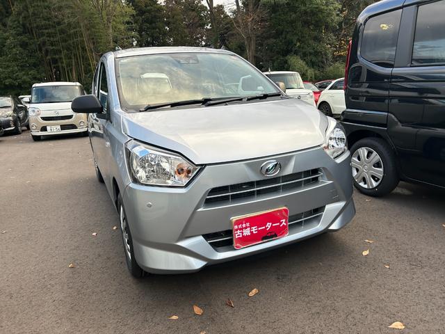 Daihatsu MIRA E:S 2025