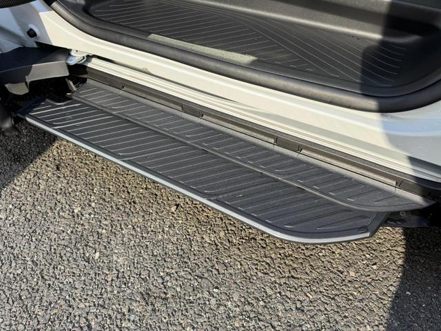 Toyota VELLFIRE 2025