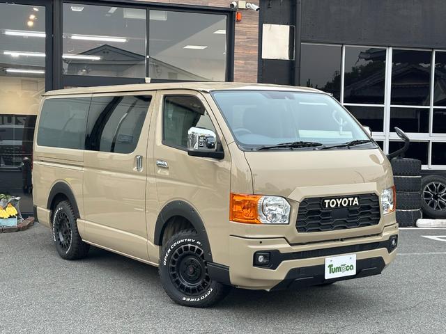 Toyota HIACE VAN 2024