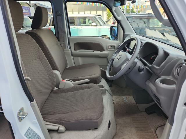 Nissan NV100 Clipper Van 2024