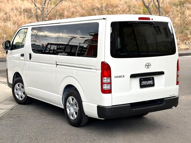 Toyota HIACE VAN 2025