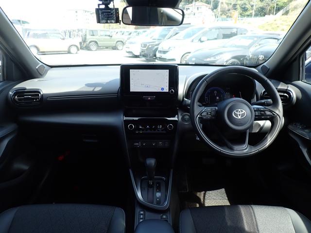 Toyota YARIS CROSS 2024