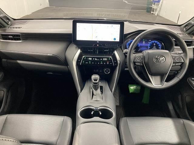 Toyota HARRIER HYBRID 2023