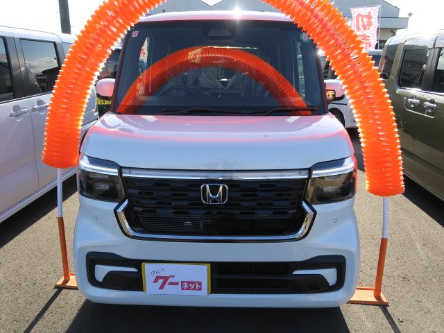Honda N-BOX CUSTOM 2024