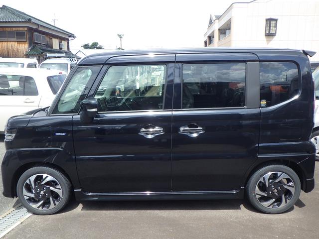 Suzuki SPACIA CUSTOM 2024