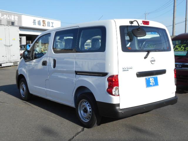 Nissan NV200 VANETTE VAN 2026