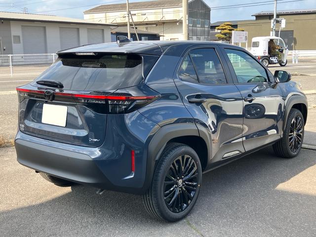 Toyota YARIS CROSS 2026