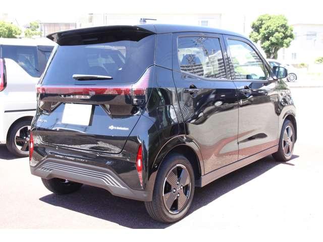Nissan SAKURA 2022