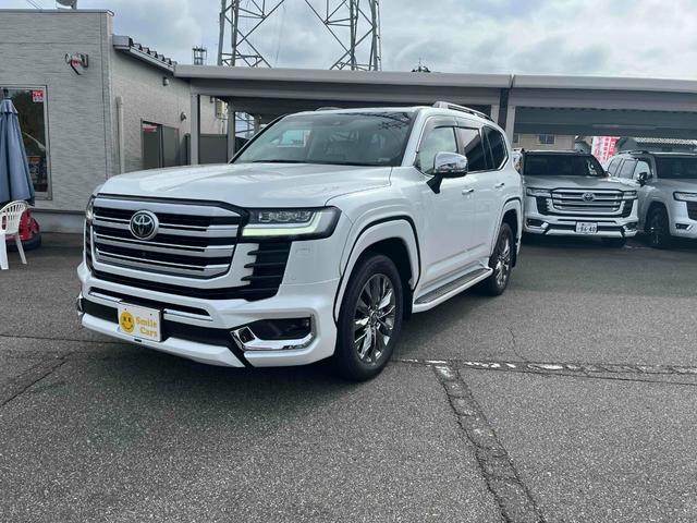 Toyota LAND CRUISER 2023
