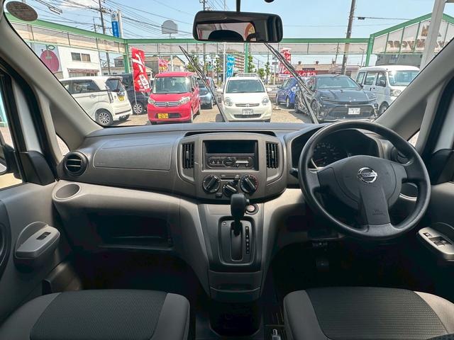 Nissan NV200 VANETTE VAN 2018