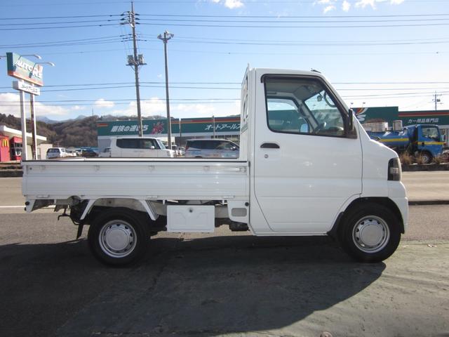 Nissan CLIPPER TRUCK 2011