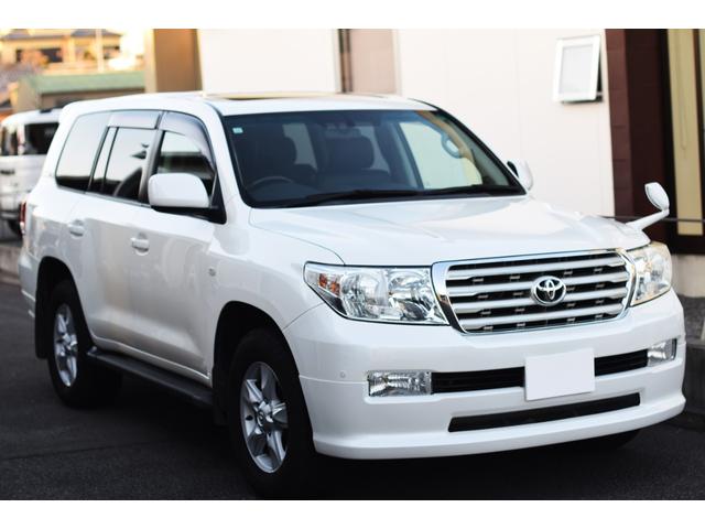 Toyota LAND CRUISER 2011