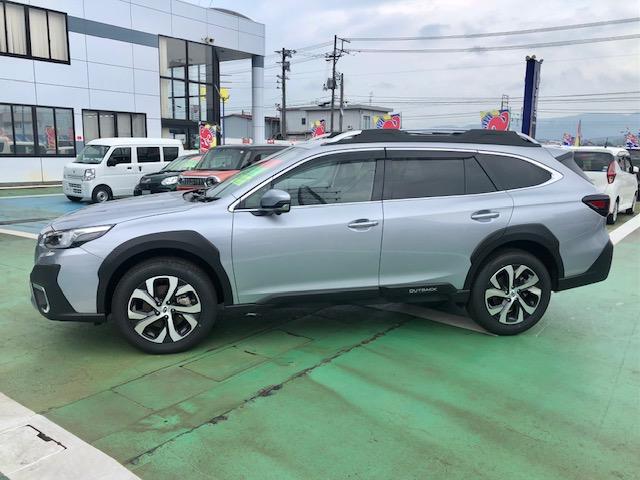 Subaru LEGACY OUTBACK 2023