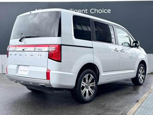 Mitsubishi DELICA D:5 2022