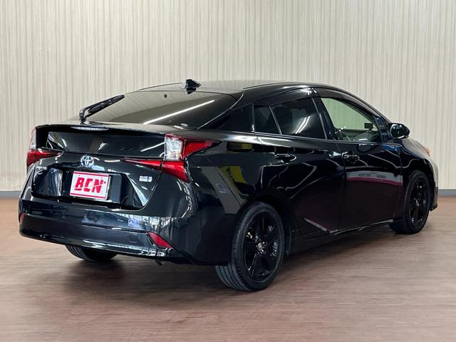 Toyota PRIUS 2022