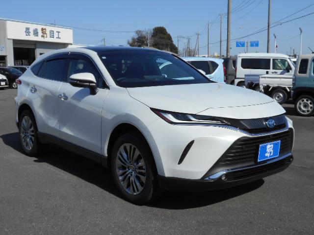 Toyota HARRIER HYBRID 2025
