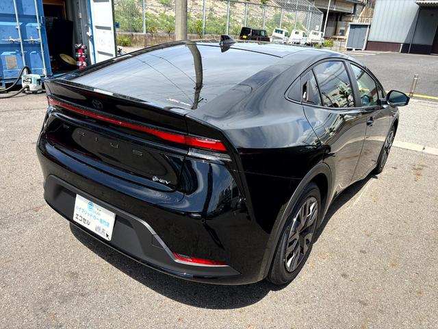 Toyota PRIUS 2026