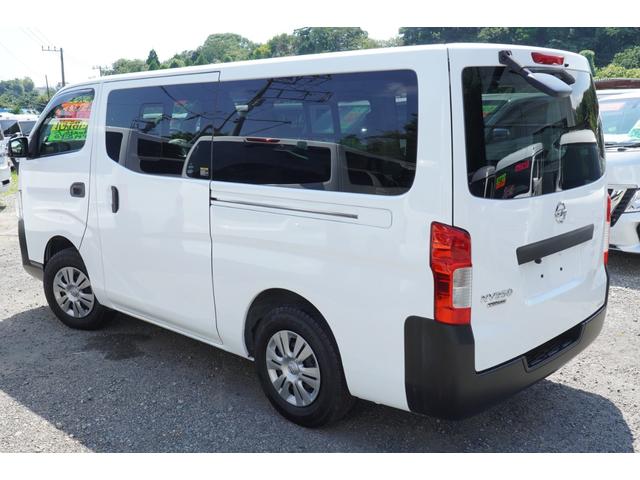Nissan NV350 CARAVAN VAN 2018